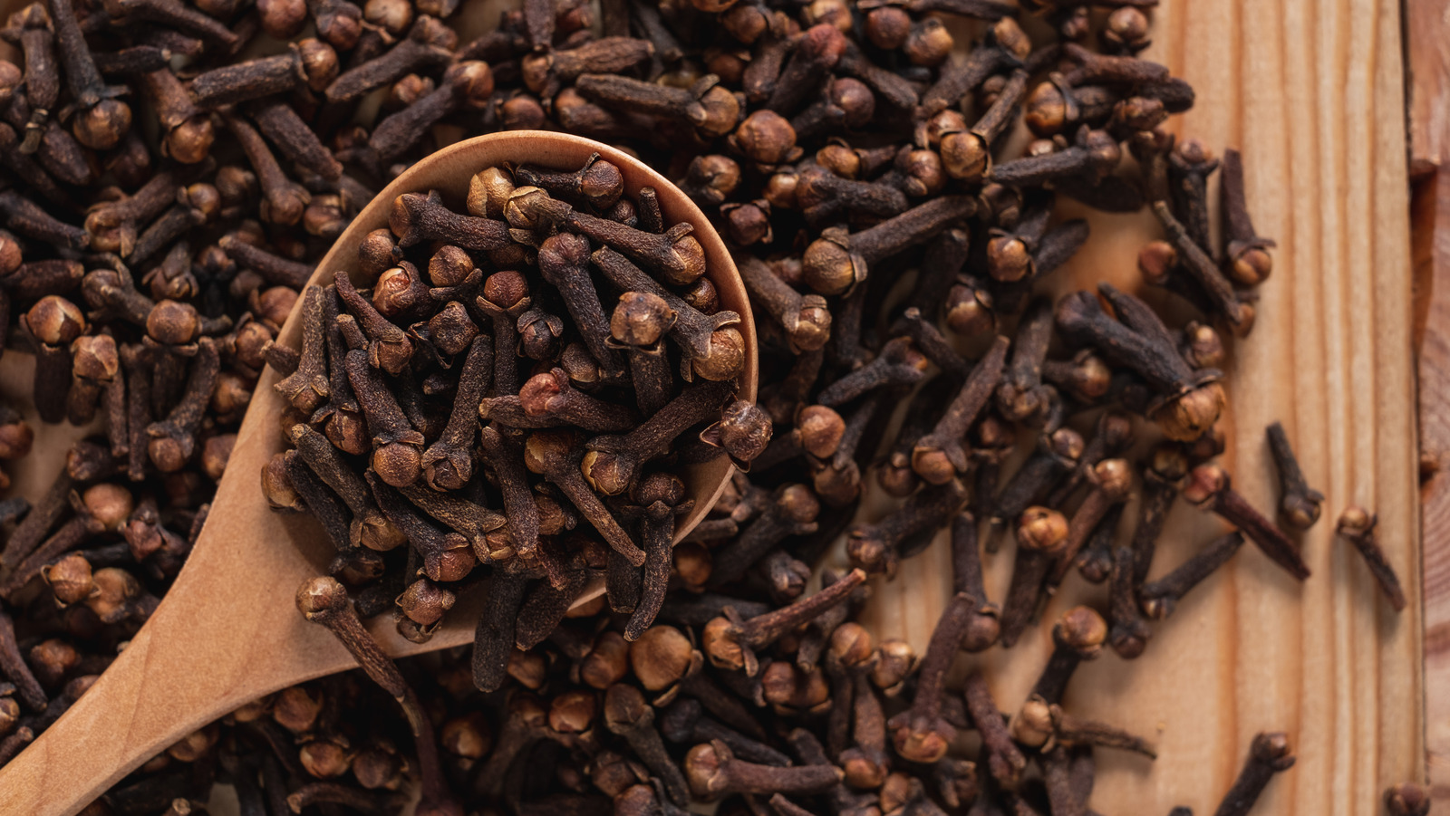 CLOVES